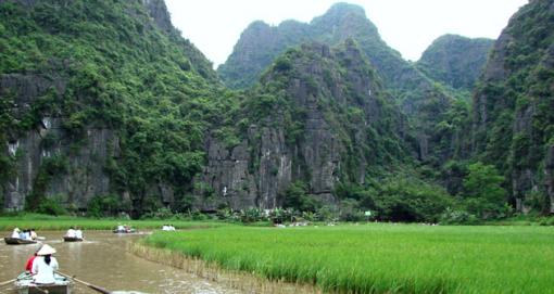 Ballade de Hanoi à Hoa Luu, Baie de Halong Terrestre
